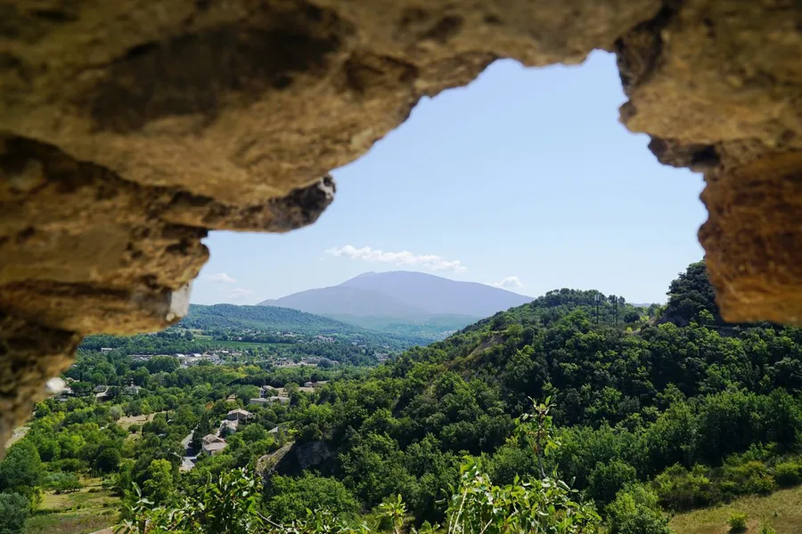 Hiking around Vaison-la-Romaine