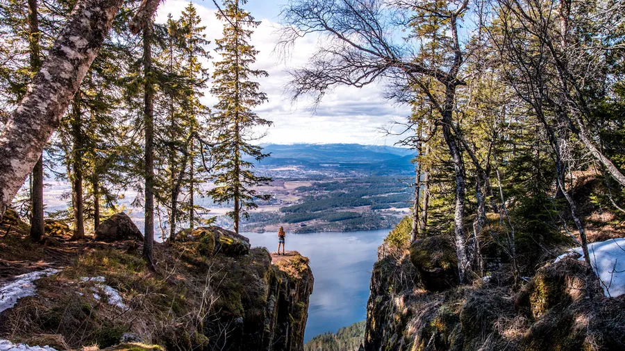 Hiking trails around Sogndalstrand