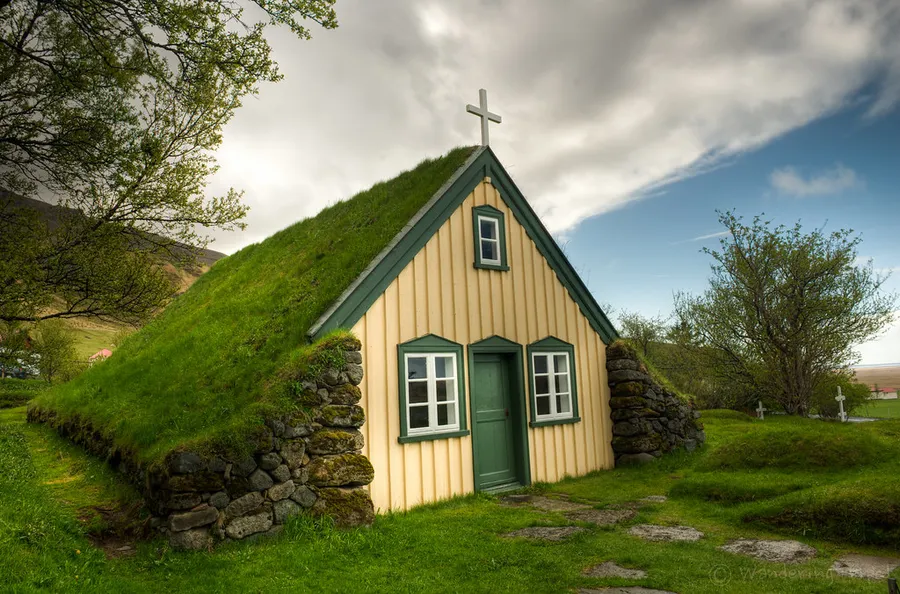 Hofn Church