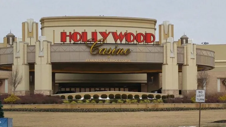 Hollywood Casino Hotel & Raceway