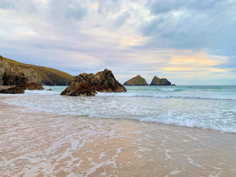 Holywell Bay
