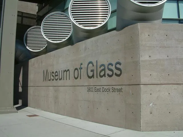 Hot Shops Art Center