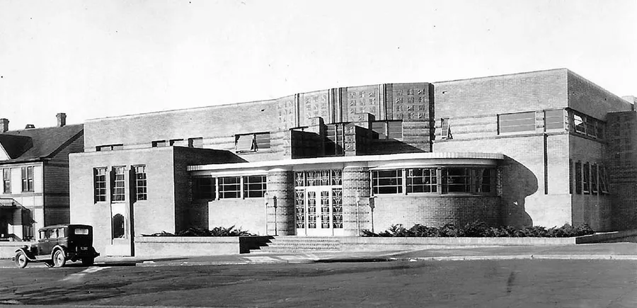 Hoyt Library