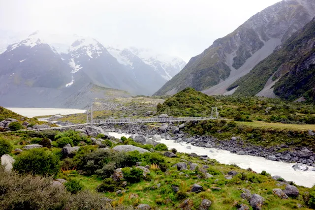 Huia Range School Suspension Bridge