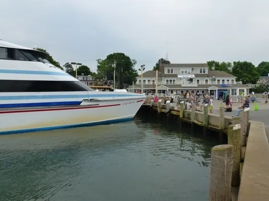 Hy-Line Cruises