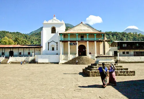 Iglesia Parroquial de Santiago Apóstol
