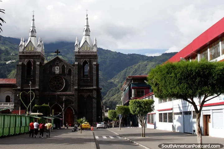 Iglesia de Nuestra Señora del Rosario de Agua Santa