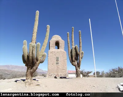 Iglesia de San Francisco de Paula de Uquía