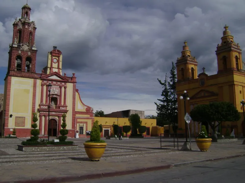 Iglesia de San Pedro y San Pablo