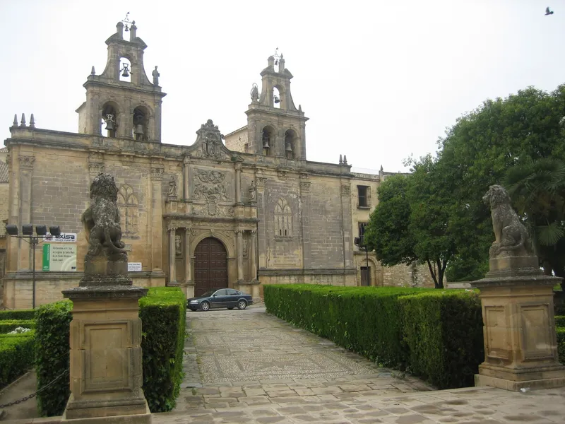 Iglesia de Santa María de los Reales Alcázares