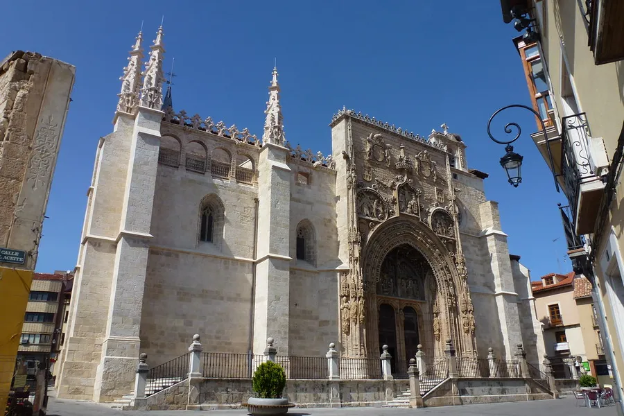 Iglesia de Santa María la Real