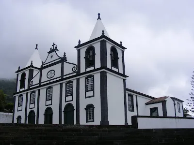 Igreja de São Mateus da Urzelina