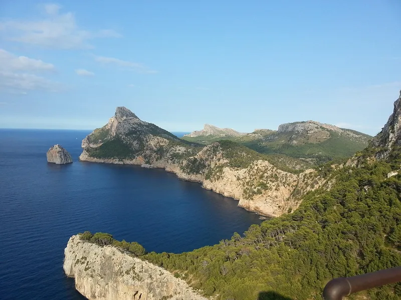 Illa Mateua