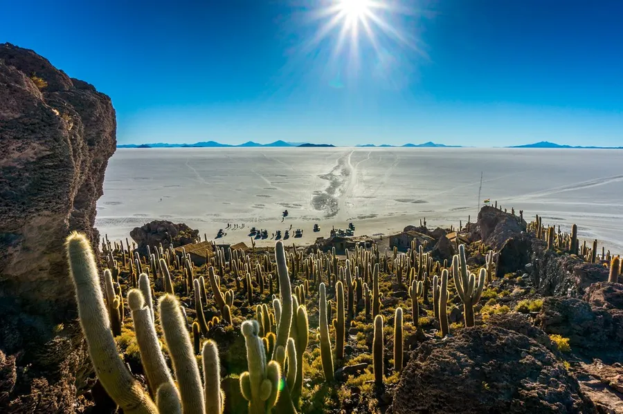 Incahuasi Island