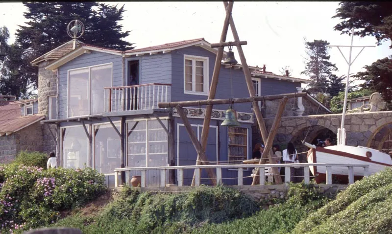 Isla Negra (Pablo Neruda's House)