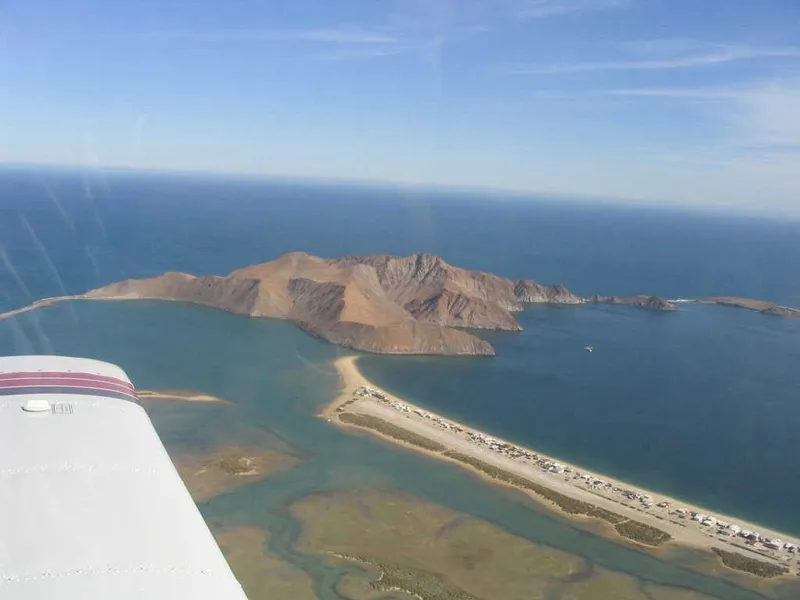 Isla San Luis