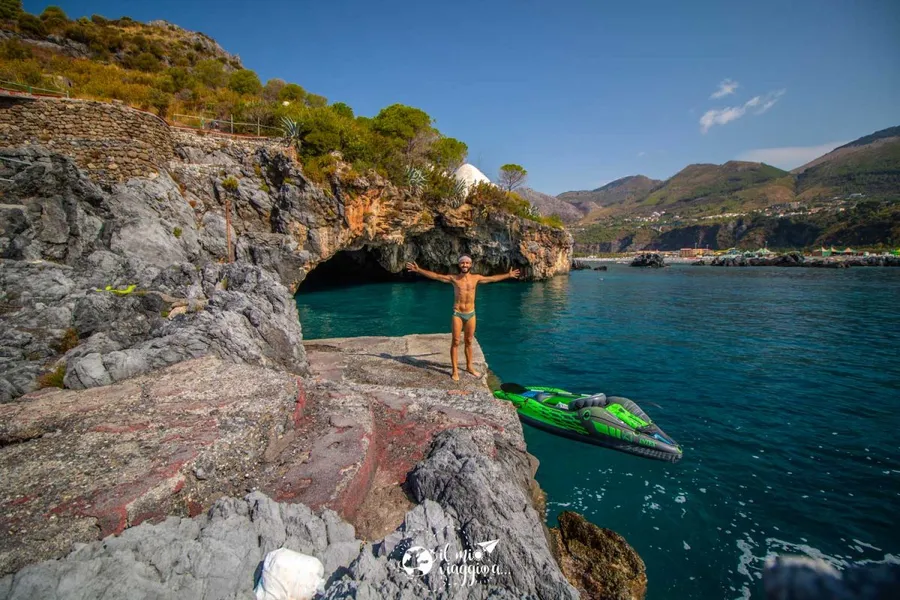 Isola Dino