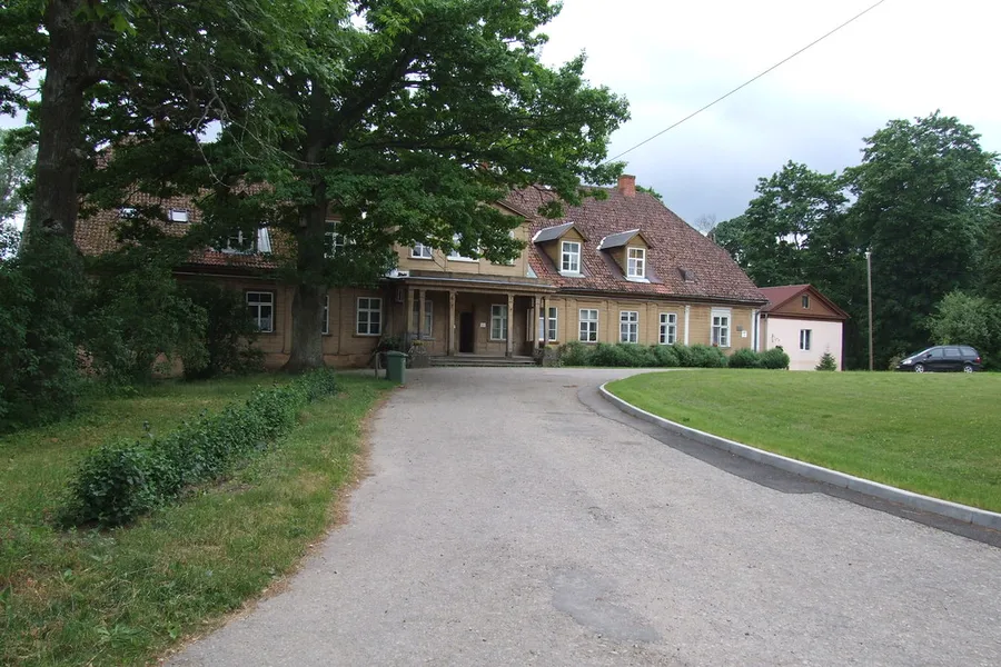 Kalnamuiža Manor Park