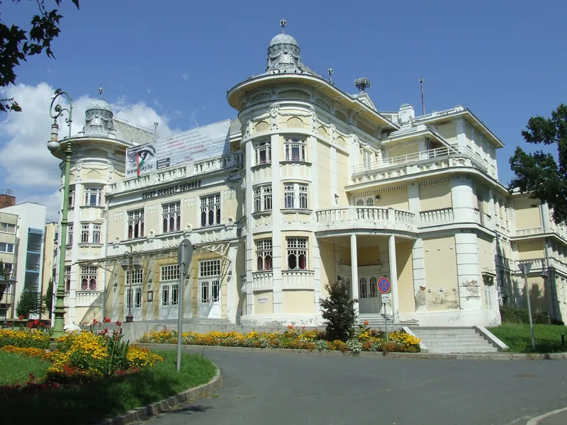 Kaposvár Theatre