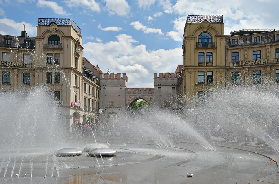 Karlsplatz (Stachus)