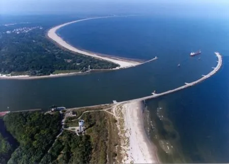 Karsibór Island