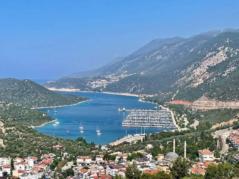 Kas Government Square