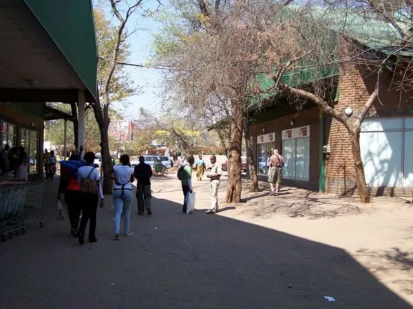 Kasane Craft Market