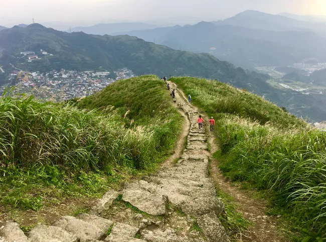Keelung Mountain