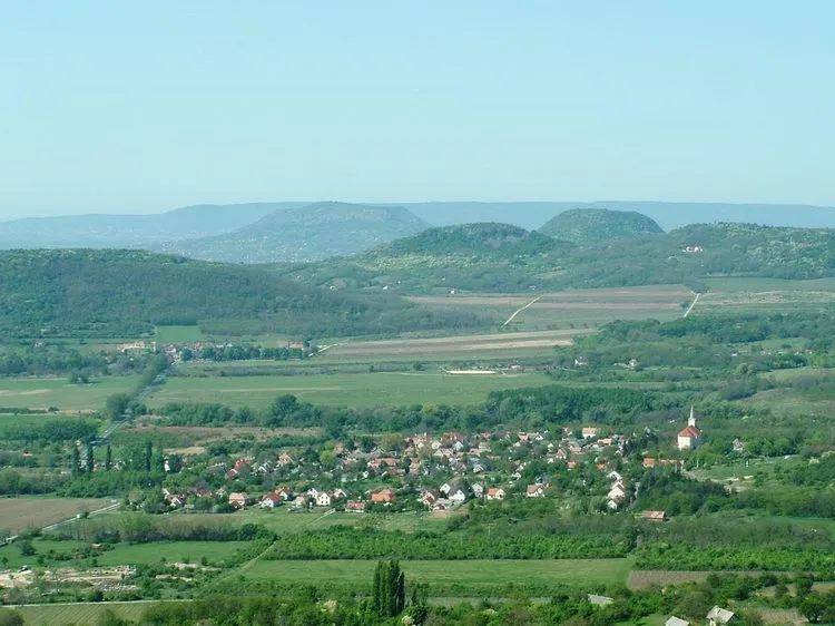 Kisfaludy Lookout Tower