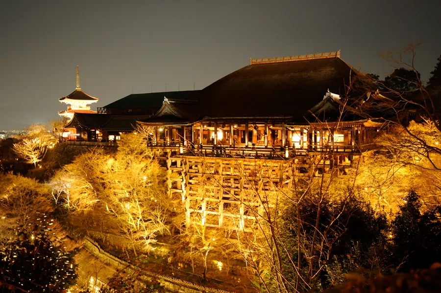 Kiyomizu-dera Temple