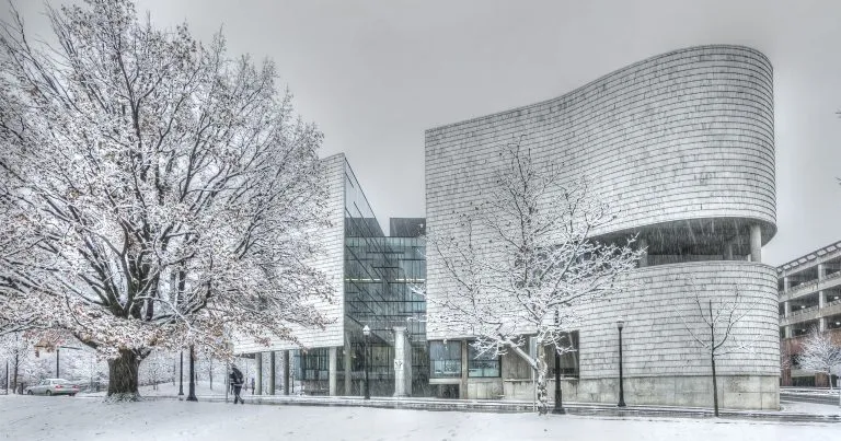 Knowlton's Ice Museum of Binsinger