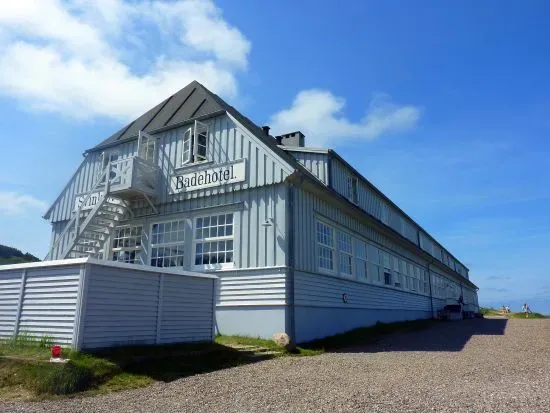Knudhule Badehotel