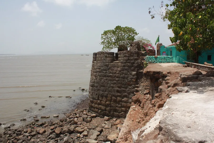 Kolaba Fort