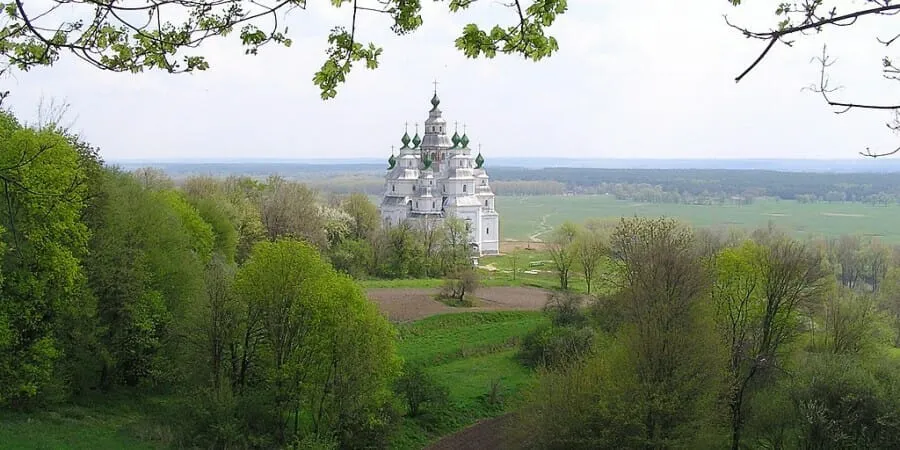 Kotsiubynskyi's Lilac Grove