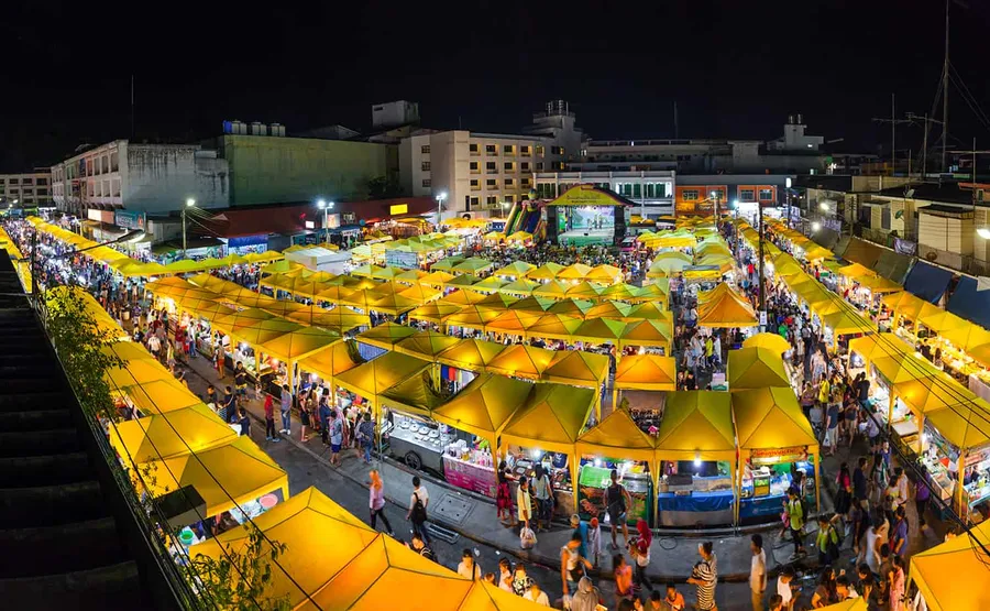 Krabi Walking Street
