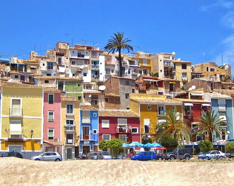 La Vila Central Market