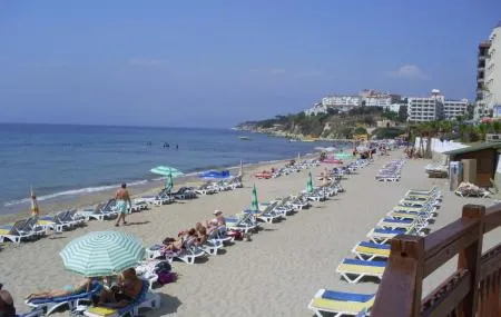 Ladies Beach