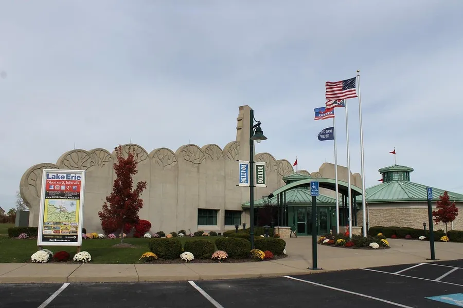 Lake Erie Shores & Islands Welcome Center
