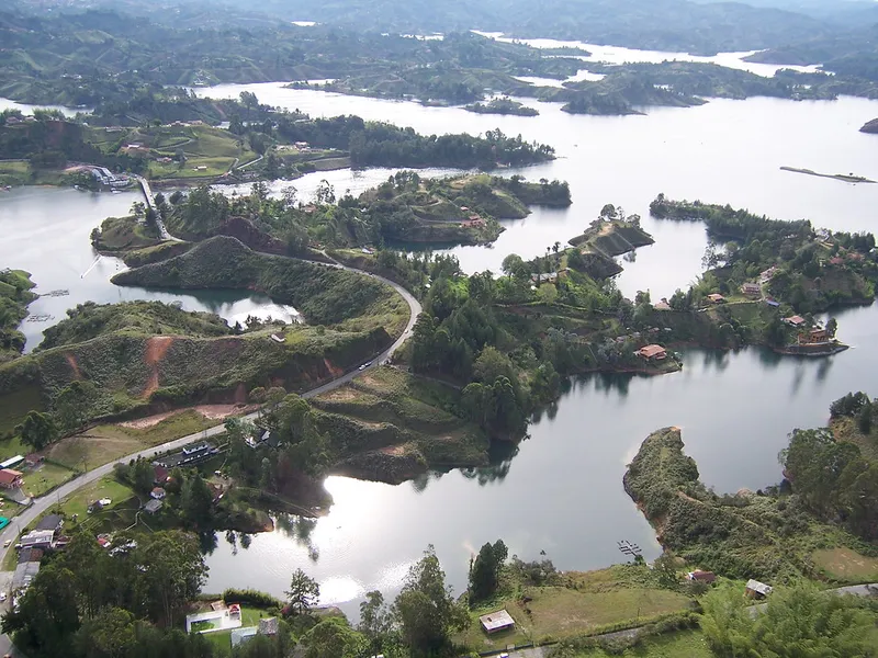 Lake Guatapé (Embalse El Peñol-Guatapé)