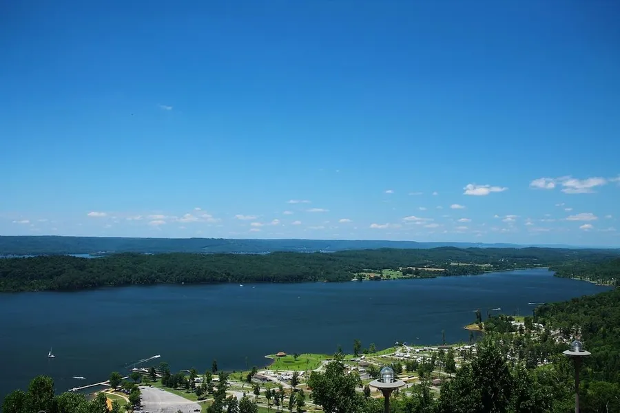 Lake Guntersville