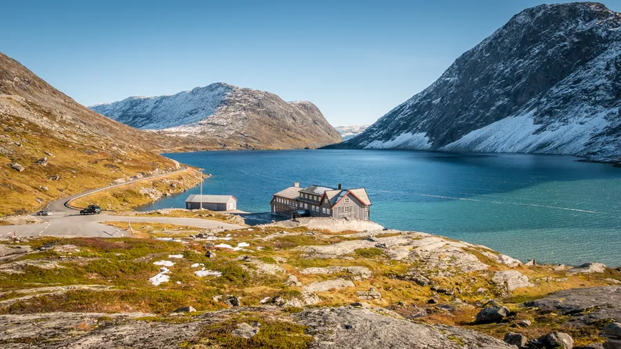 Lake Heddalsvatnet