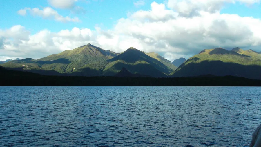 Lake Manapouri