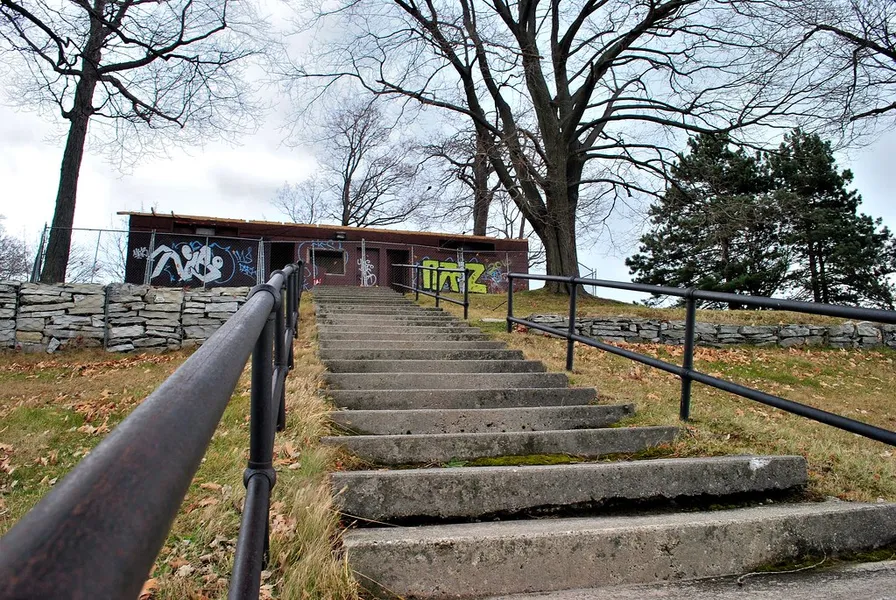 Lake Ontario Park