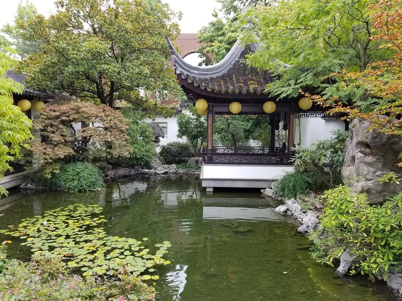 Lan Su Chinese Garden