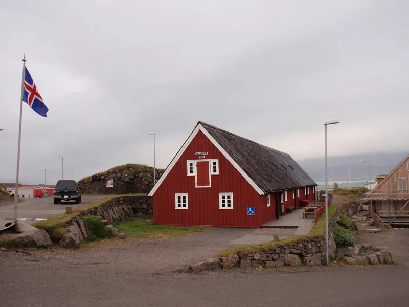 Langabúð