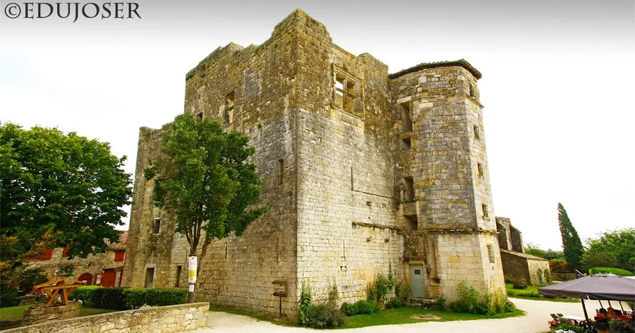 Larressingle Medieval Fortress