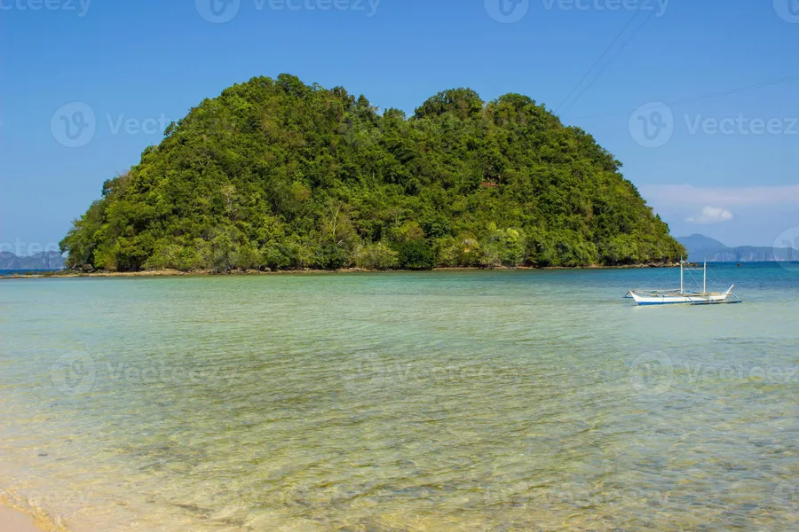 Las Cabanas Beach (Maremegmeg Beach)