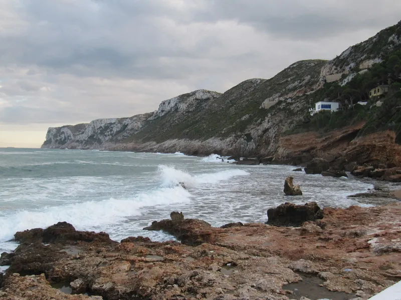 Las Rotas Beach