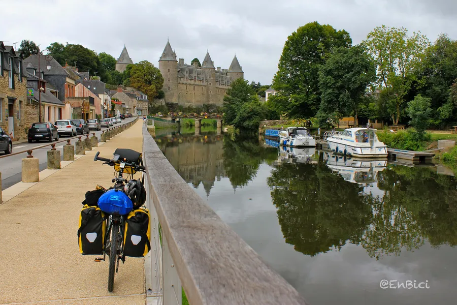 Le Canal de Nantes à Brest
