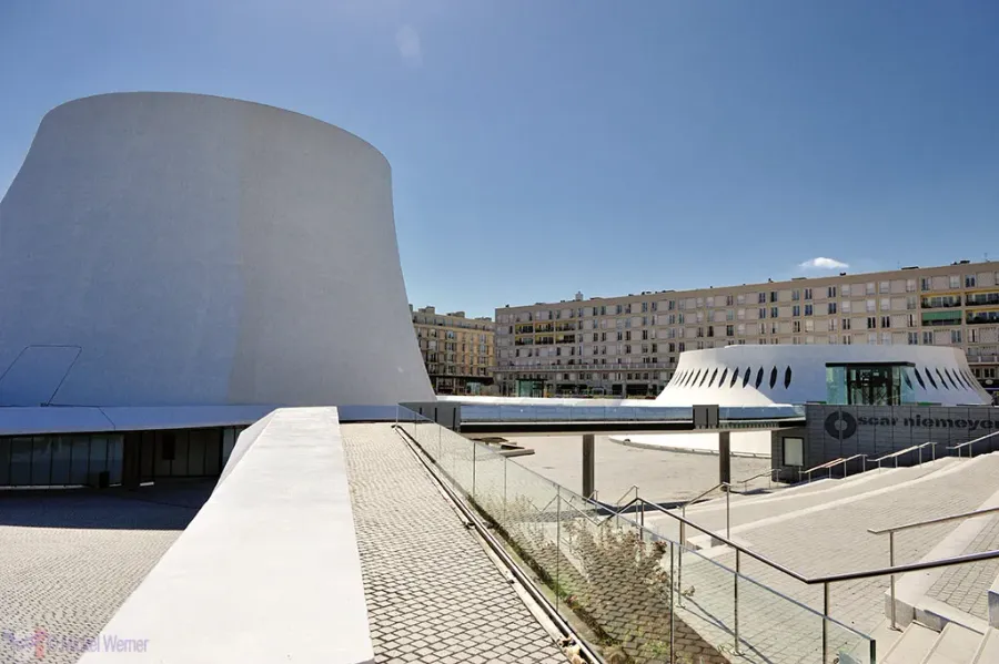 Le Volcan (Oscar Niemeyer Cultural Center)